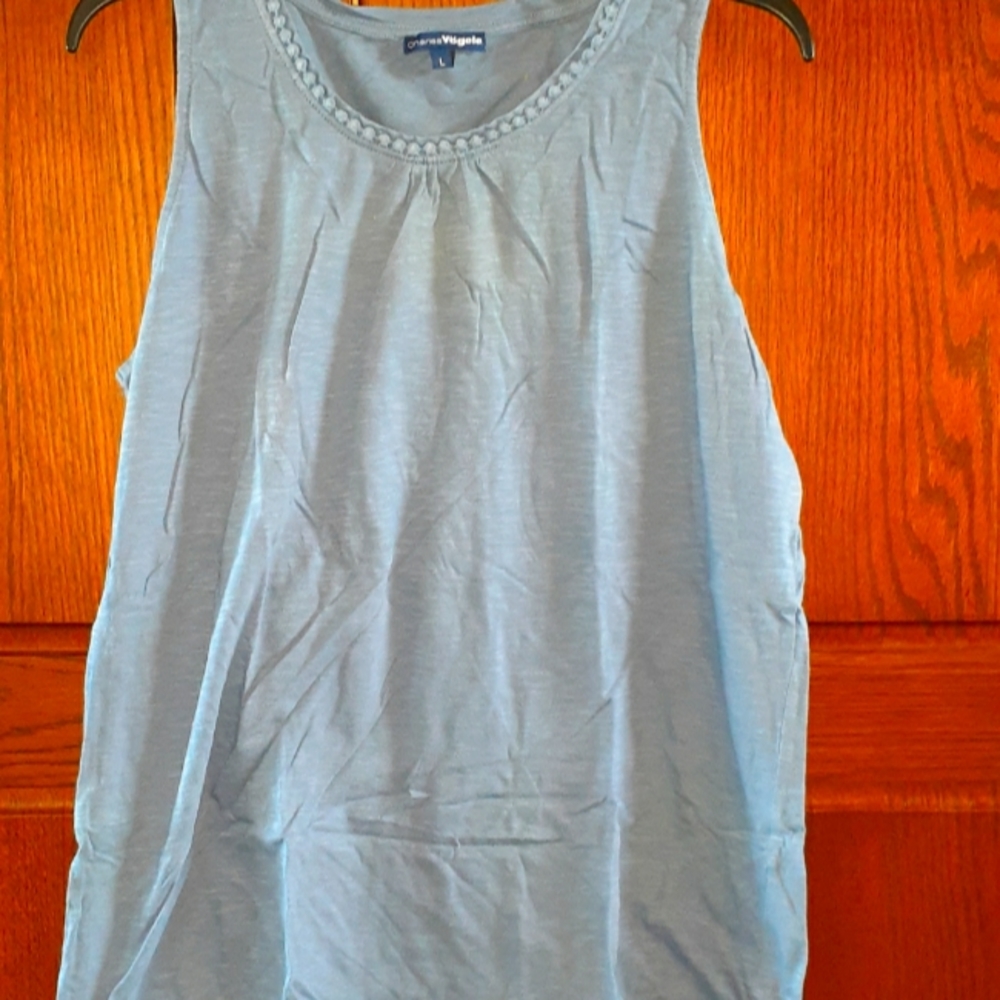 Charles Vogele Women LG Blue Sleeveless Top